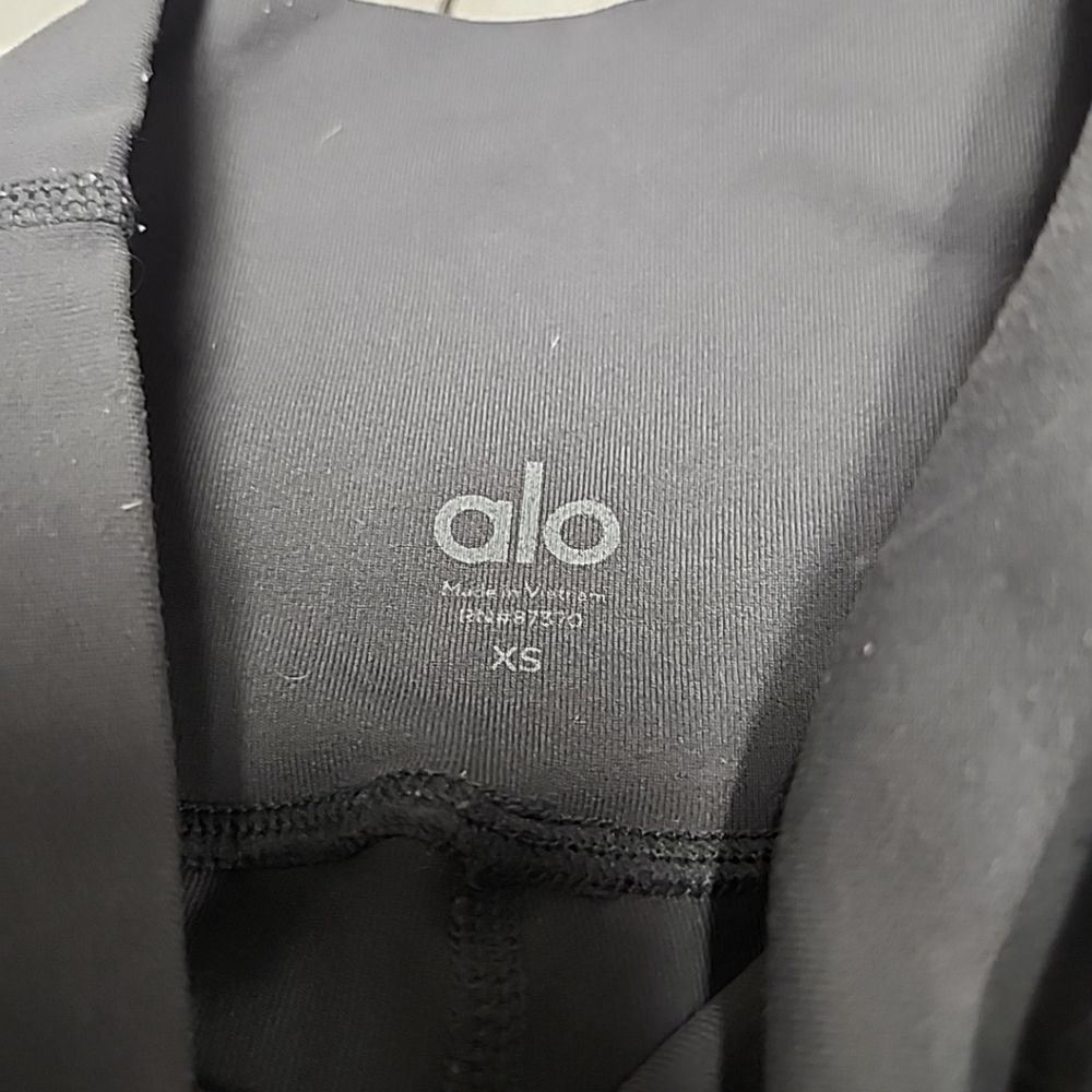 ALO YOGA  Moto Sport Leggings with Mesh Panels in Anthracite Sz XS - Picture 10 of 13